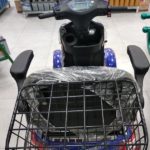 קלנועיות אמה כחול