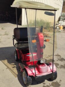 קלנועית דו מושבית לזוג למכירה