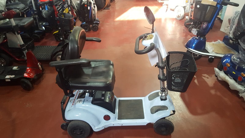 קלנועית קטנה