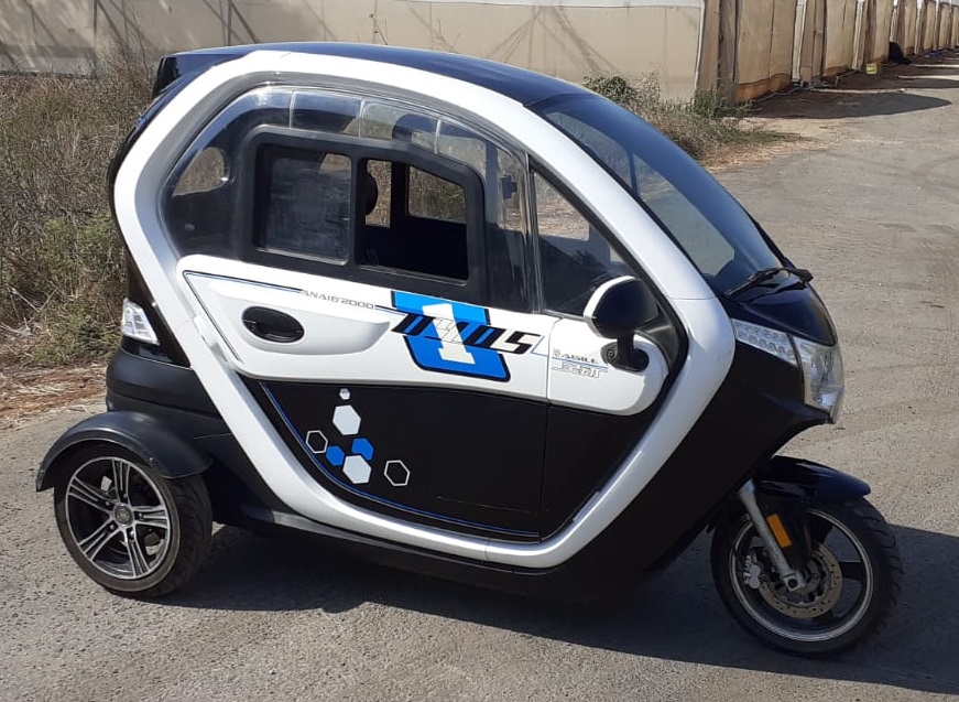 רכב תפעולי תלת גלגל ספורטיבי