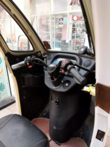 חשמלי תפעולי נתפס בעין המצלמה – "היפר"