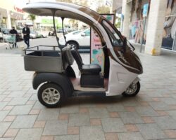 חשמלי תפעולי נתפס בעין המצלמה – "היפר"