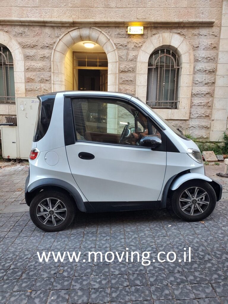 מכונית חשמלית זעירה K2