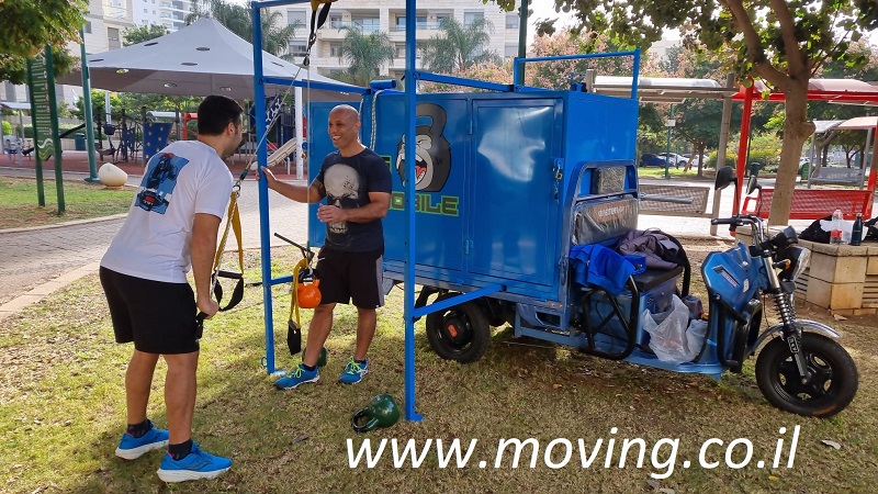 מכון כושר נייד אימון כושר פרטי בפארק ובכל מקום שתזמינו