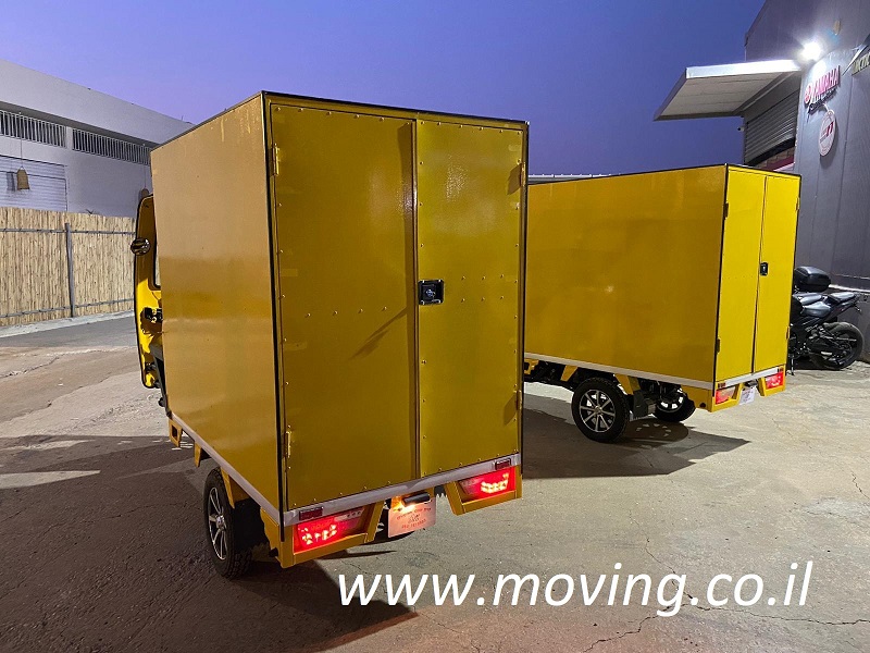טוק טוק מיוחד, עם ארגז סגור מותאם להובלה מכל סוג